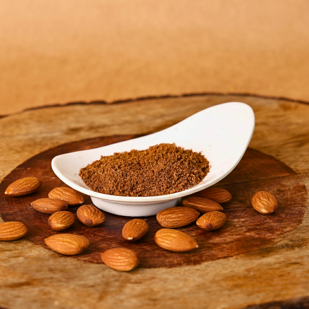 Tangy masala almonds, close-up