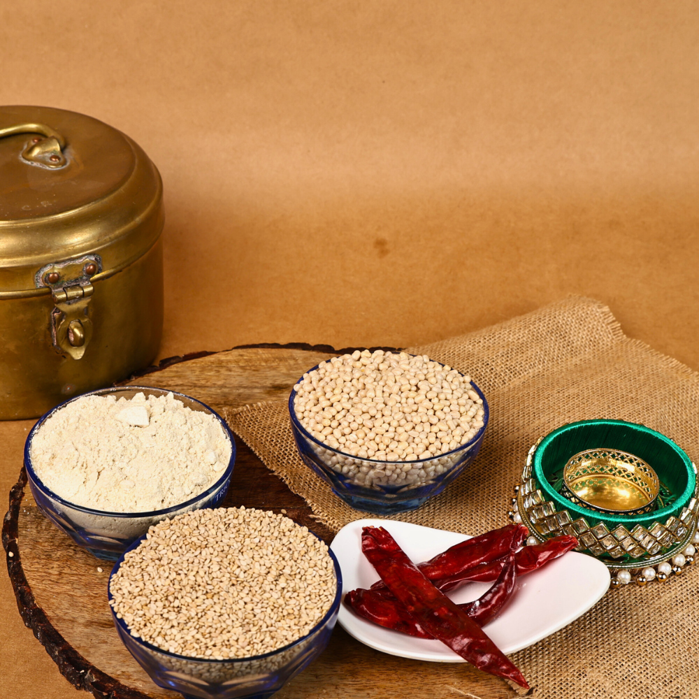 Foxtail millet murukku, close-up