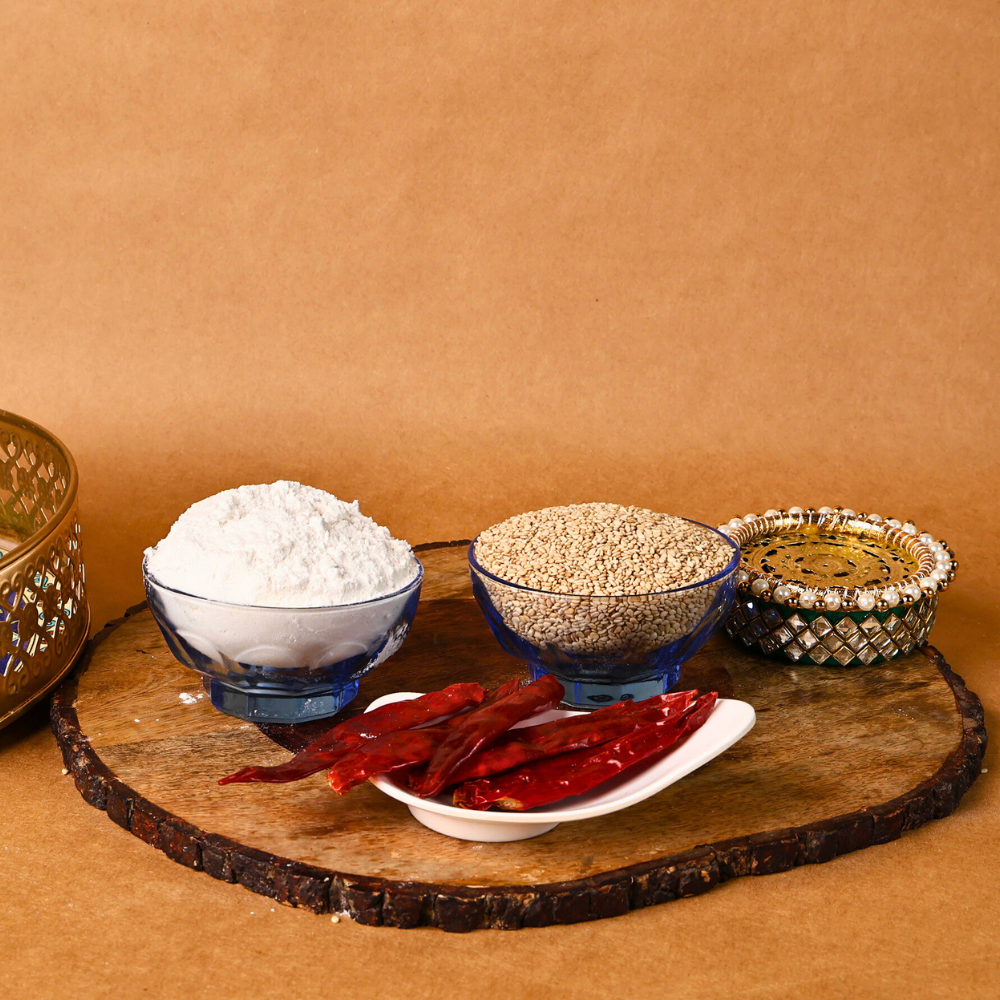 Sakinalu rice rings, close-up